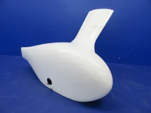 Cirrus SR20 RH Wheel Pant / Fairing P/N 18137-004 (0326-56)